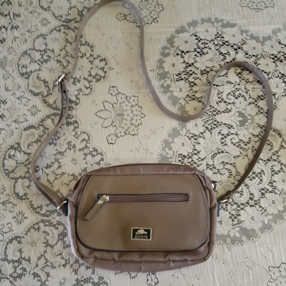 Roots 73 Tan Crossbody Bag